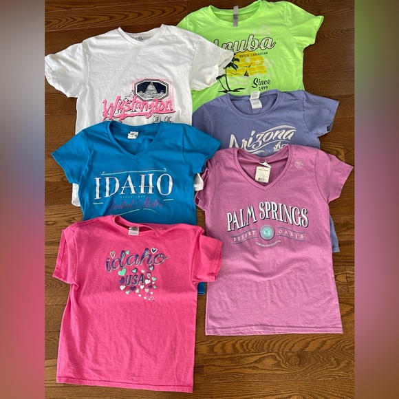 Destination Travel Graphic Tee Shirts Lot of 6 Aruba Idaho DC Arizona Size XS S - Picture 2 of 8